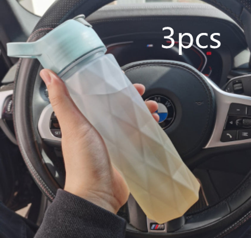 Spray Water Bottle for Girls Outdoor Sport Fitness Water Cup Large Capacity Spray Bottle Drinkware Travel Bottles Kitchen Gadgets